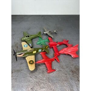 Vintage Miniature Plastic Airplanes Lot Fighter Jets Planes War For Parts Hubley